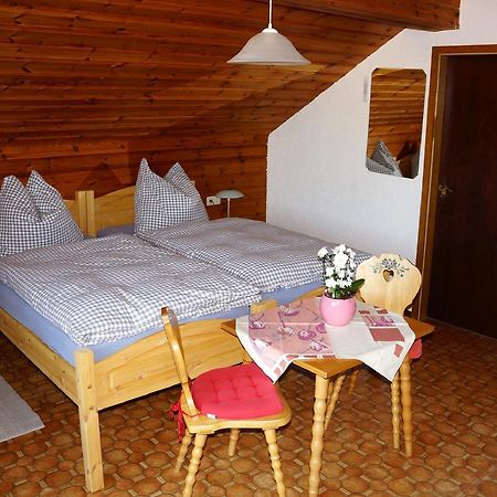 Hotel Garni Berghof Heigenbruecken Exteriör bild