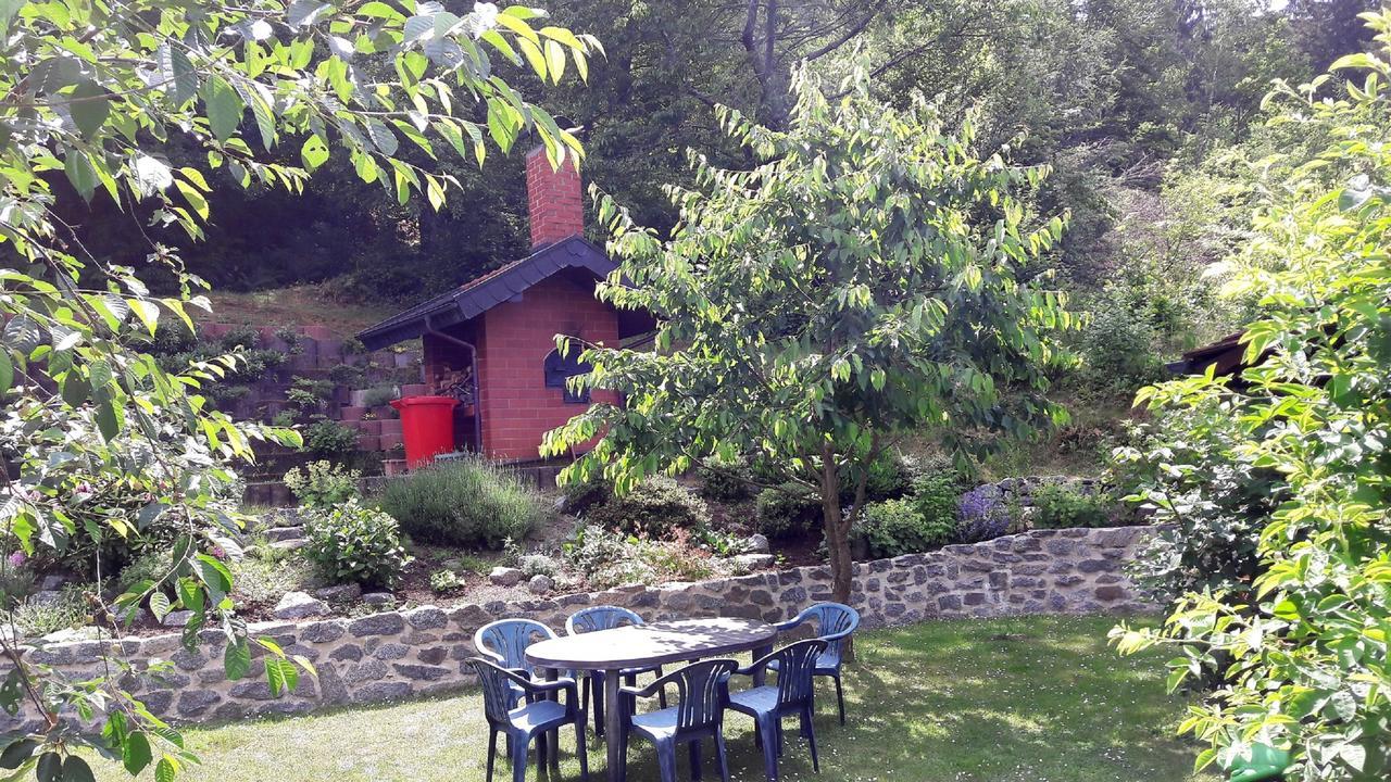 Hotel Garni Berghof Heigenbruecken Exteriör bild